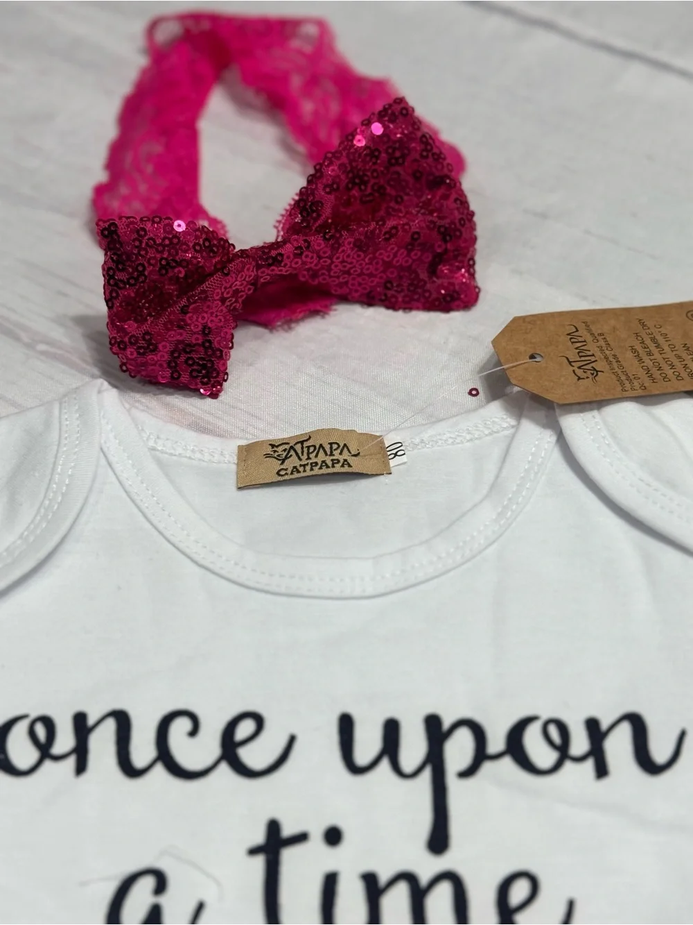 Once Upon A Time Castle Glitter Baby Set - White & Fuchsia